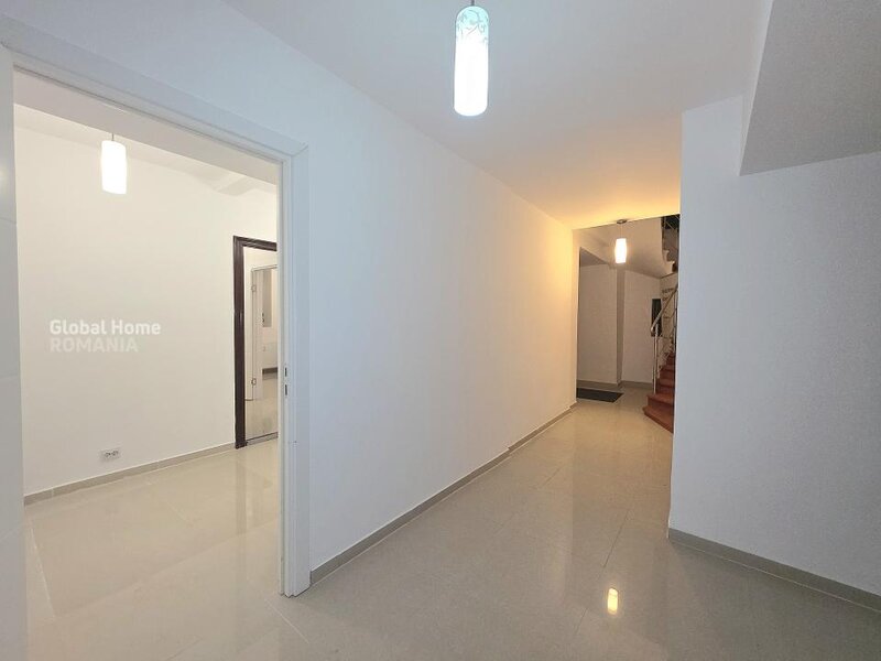 Lascar Catargiu 23 - Ultracentral 2 rooms office + storage + terrace