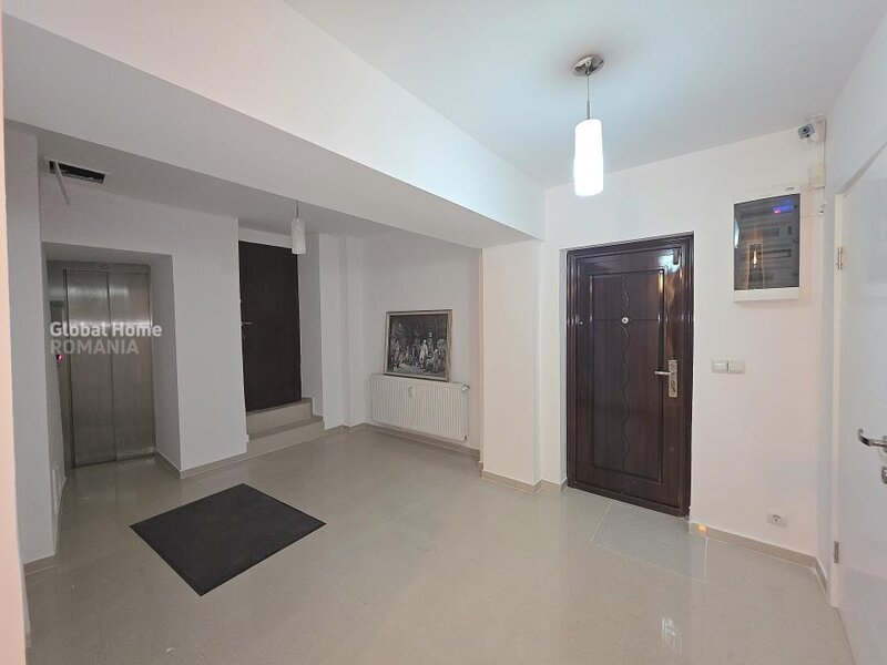 Lascar Catargiu 23 - Ultracentral 2 rooms office + storage + terrace
